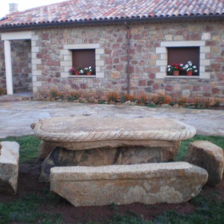 El Pobo de Dueñas Casa Rural La Duena المظهر الخارجي الصورة