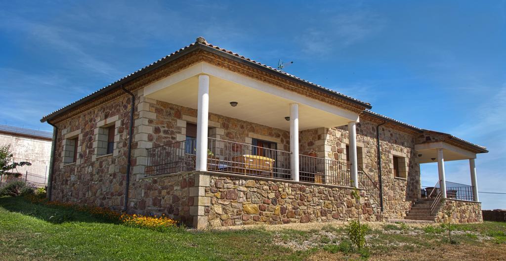 El Pobo de Dueñas Casa Rural La Duena المظهر الخارجي الصورة