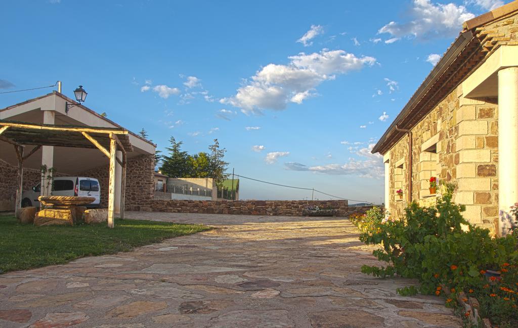 El Pobo de Dueñas Casa Rural La Duena المظهر الخارجي الصورة